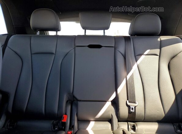 WA1EVAF12KD040521 2019 AUDI Q8 Black Rear interior view