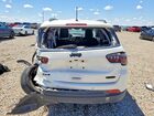 2018 Jeep Compass Latitude Белый vin: 3C4NJDBB9JT239513