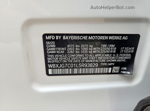 WBXJG7C01L5R93829 2020 BMW X1 Белый Вид наклейки с VIN-кодом