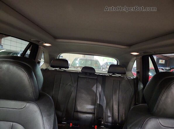 5UXKR0C54G0P26703 2016 BMW X5 Белый Вид задней части салона
