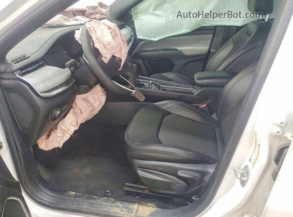 3C4NJDBN8RT138937 2024 JEEP COMPASS Белый Вид панели приборов
