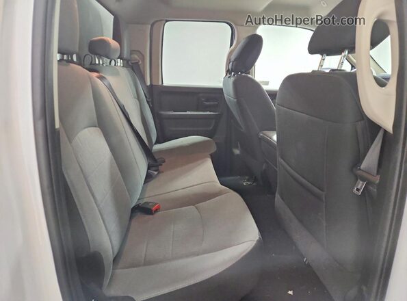 1C6RR7FG4MS535182 2021 RAM 1500 Белый Вид задней части салона