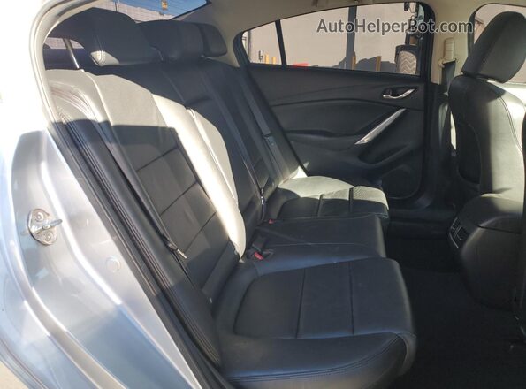 JM1GL1V59H1145270 2017 MAZDA 6 Серебряный Вид задней части салона