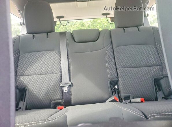 1C4HJXDN4MW557320 2021 JEEP WRANGLER Красный Вид задней части салона