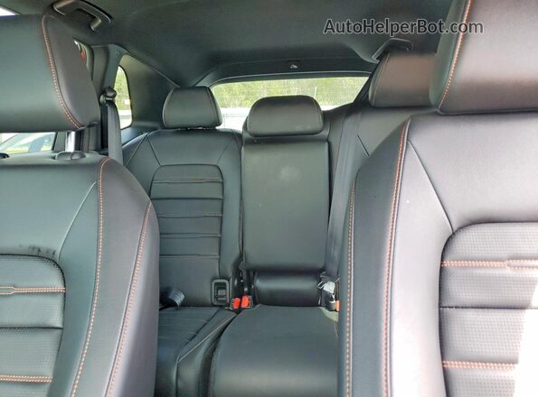 7FARS5H89SE038215 2025 HONDA CRV Red უკანა სავარძლების ხედი