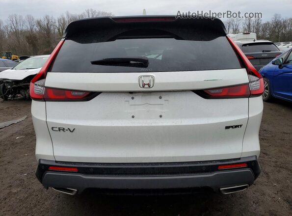7FARS6H86RE072581 2024 HONDA CR-V White Widok z tyłu