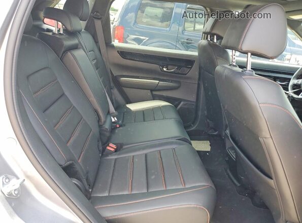 7FARS6H97PE035965 2023 HONDA CR-V Серебряный Вид задней части салона