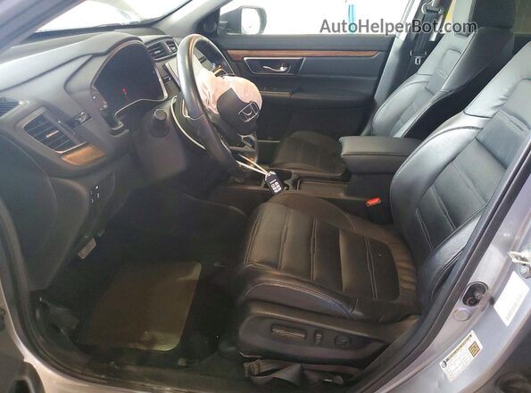 7FARW2H97JE042032 2018 HONDA CR-V Silver Front interior view