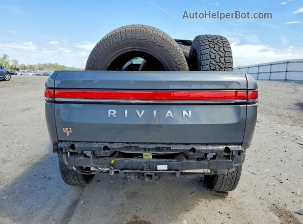 7FCTGAAA1NN016086 2022 RIVIAN R1T Gray უკანა ხედი