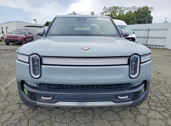 7FCTGAAA6PN024073 2023 RIVIAN R1T Gray Vista frontal