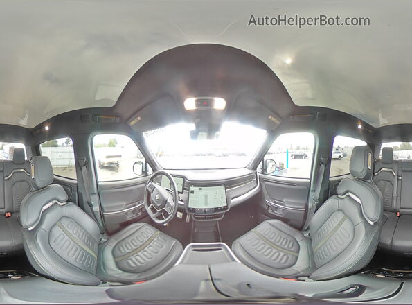 7FCTGAAA6PN024073 2023 RIVIAN R1T Gray Vista de la etiqueta del VIN