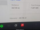 2025 Tesla Cybertruck Серебряный vin: 7G2CEGEC9SA077409