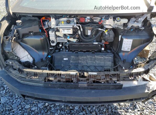 7G2CEHED1RA048818 2024 TESLA CYBERTRUCK Зеленый Вид подкапотного пространства
