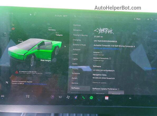 7G2CEHED1RA048818 2024 TESLA CYBERTRUCK Зеленый Вид щитка приборов