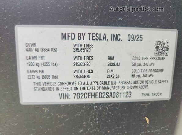 7G2CEHED2SA081123 2025 TESLA CYBERTRUCK Серебряный Вид подкапотного пространства