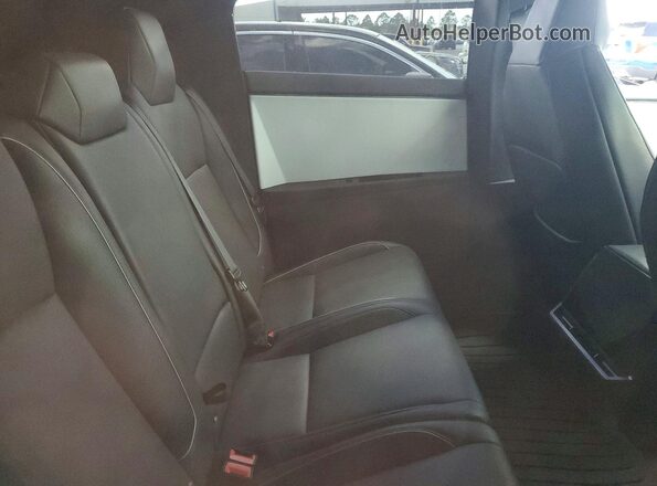 7G2CEHED3RA001645 2024 TESLA CYBERTRUCK Черный Вид задних сидений