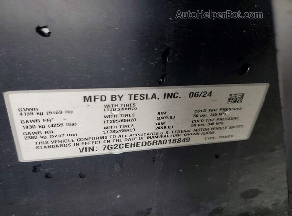 7G2CEHED5RA018849 2024 TESLA CYBERTRUCK Серебряный Вид подкапотного пространства