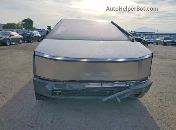 7G2CEHED5RA034355 2024 TESLA CYBERTRUCK Gray Դիմացի տեսք