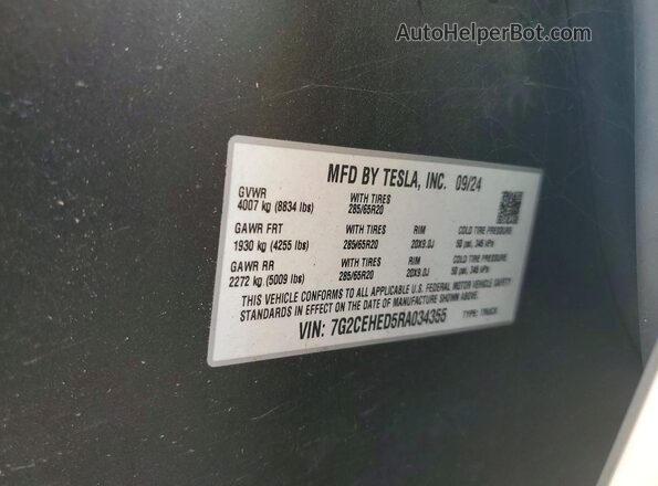 7G2CEHED5RA034355 2024 TESLA CYBERTRUCK Gray Շարժիչի բաժամունքի տեսք