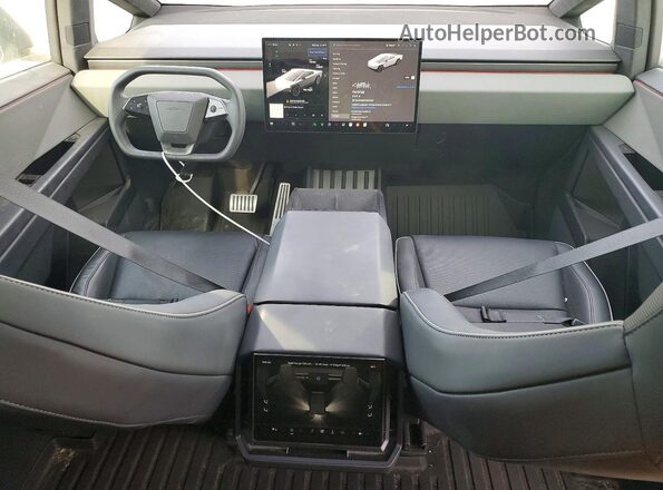 7G2CEHED5RA034355 2024 TESLA CYBERTRUCK Gray Առջևի վահանակի տեսք