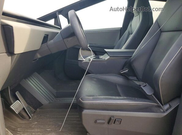 7G2CEHED5RA034355 2024 TESLA CYBERTRUCK Gray Սալոնի դիմացի տեսք