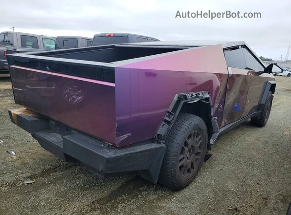 7G2CEHED6RA001803 2024 TESLA CYBERTRUCK Двухцветный Задняя правая четверть