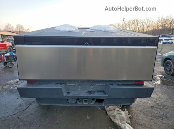 7G2CEHED6RA056770 2024 TESLA CYBERTRUCK Серебряный Вид сзади