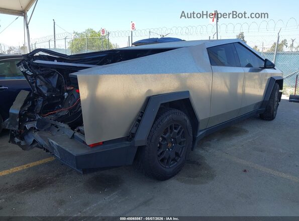 7G2CEHED8RA023494 2024 TESLA CYBERTRUCK Серебряный Задняя правая четверть