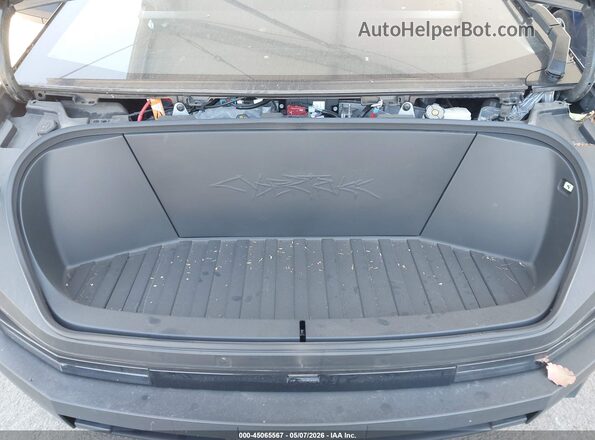 7G2CEHED8RA023494 2024 TESLA CYBERTRUCK Серебряный Вид панели приборов