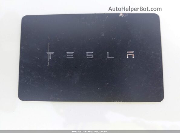 7G2CEHED8RA056642 2024 TESLA CYBERTRUCK Серый Вид панели приборов