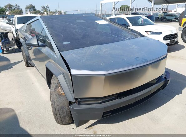 7G2CEHED8RA056642 2024 TESLA CYBERTRUCK Серый Передняя правая четверть