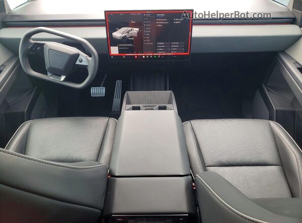 7G2CEHEDXSA073450 2025 TESLA CYBERTRUCK Silver Widok deski rozdzielczej