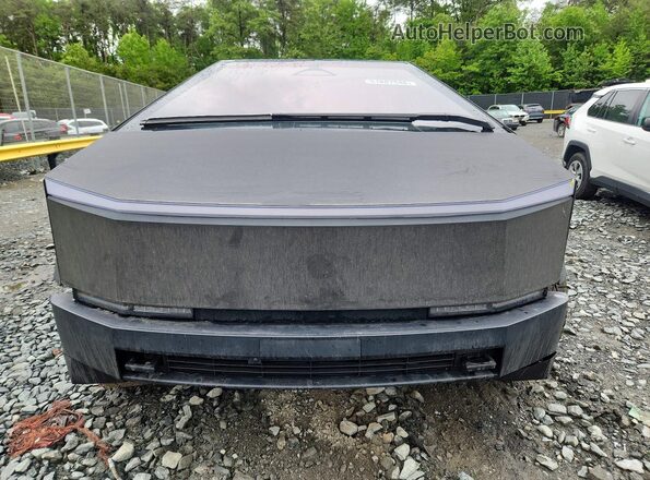 7G2CEHEE2RA007042 2024 TESLA CYBERTRUCK Серый Вид спереди