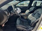 2019 Volvo S60 T5 Momentum White vin: 7JR102FK4KG015394