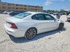 2020 Volvo S60 T5 Momentum Белый vin: 7JR102FK4LG043875
