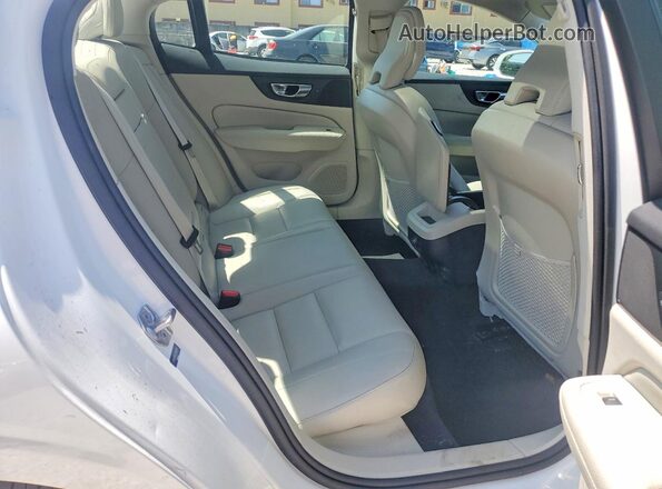 7JR102FK4LG043875 2020 VOLVO S60 Белый Вид задних сидений
