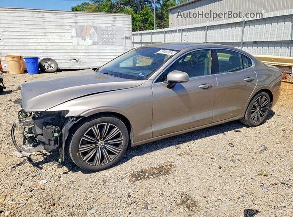 7JRA22TL0KG006831 2019 VOLVO S60 Серебряный Передняя левая четверть