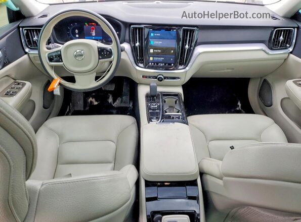 7JRH60FK5RG317871 2024 VOLVO S60 White Widok deski rozdzielczej