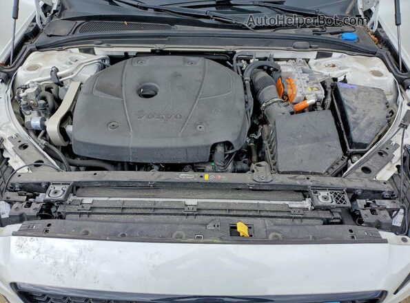 7JRH60FK5RG317871 2024 VOLVO S60 White Widok wnętrza z tyłu