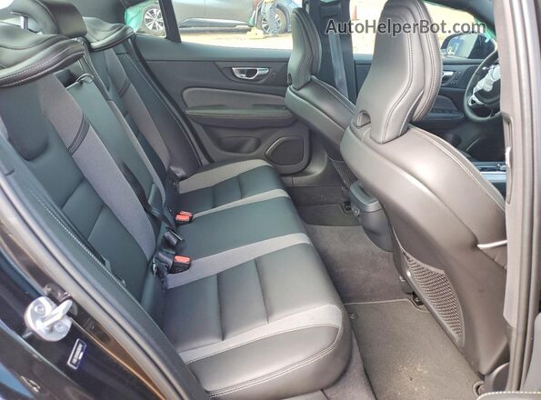 7JRL12FH6RG285747 2024 VOLVO S60 Черный Вид задних сидений
