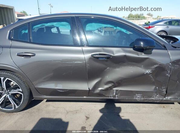 7JRL12TL2RG316887 2024 VOLVO S60 Черный Вид задней части салона
