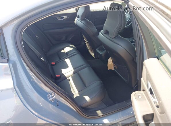 7JRL12TL8RG298069 2024 VOLVO S60 Gray Widok naklejki z numerem VIN