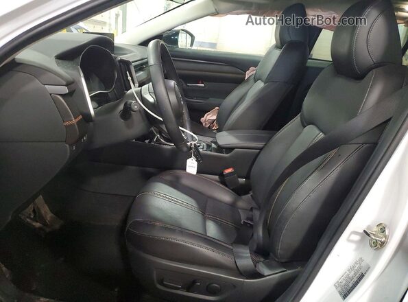 7MMVAADW6SN137747 2025 MAZDA CX-5 White Widok wnętrza z przodu