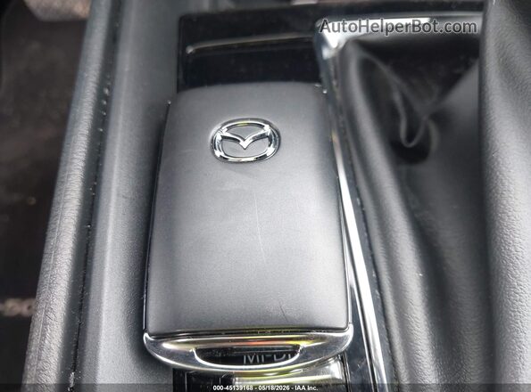7MMVAAEW9SN133173 2025 MAZDA CX-50 HYBRID Gray Vista del salpicadero
