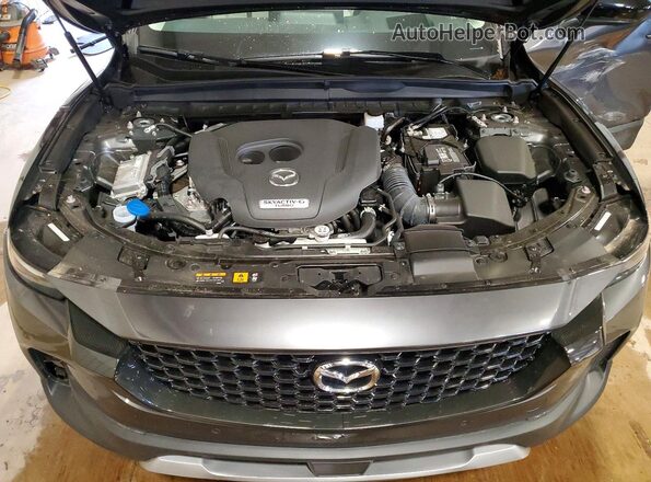 7MMVABEY2TN462953 2026 MAZDA CX-5 Gray Vista del compartimento del motor
