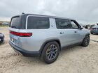 2024 Rivian R1s Adventure Серый vin: 7PDSGABA2RN037012