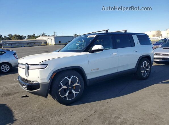 7PDSGABA6RN036431 2024 RIVIAN R1S Белый Передняя левая четверть