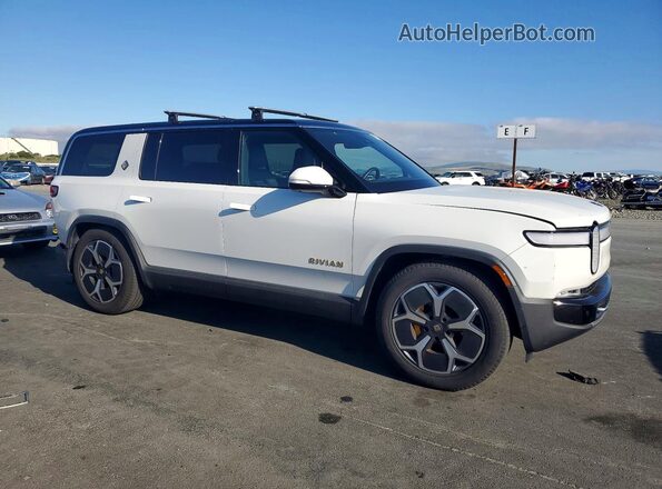 7PDSGABA6RN036431 2024 RIVIAN R1S Белый Передняя правая четверть