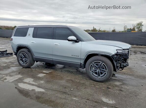 7PDSGBBA9SN047063 2025 RIVIAN R1S Silver Przód prawy