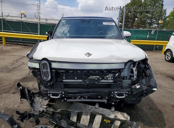 7PDSGCBAXRN031597 2024 RIVIAN R1S Белый Вид спереди